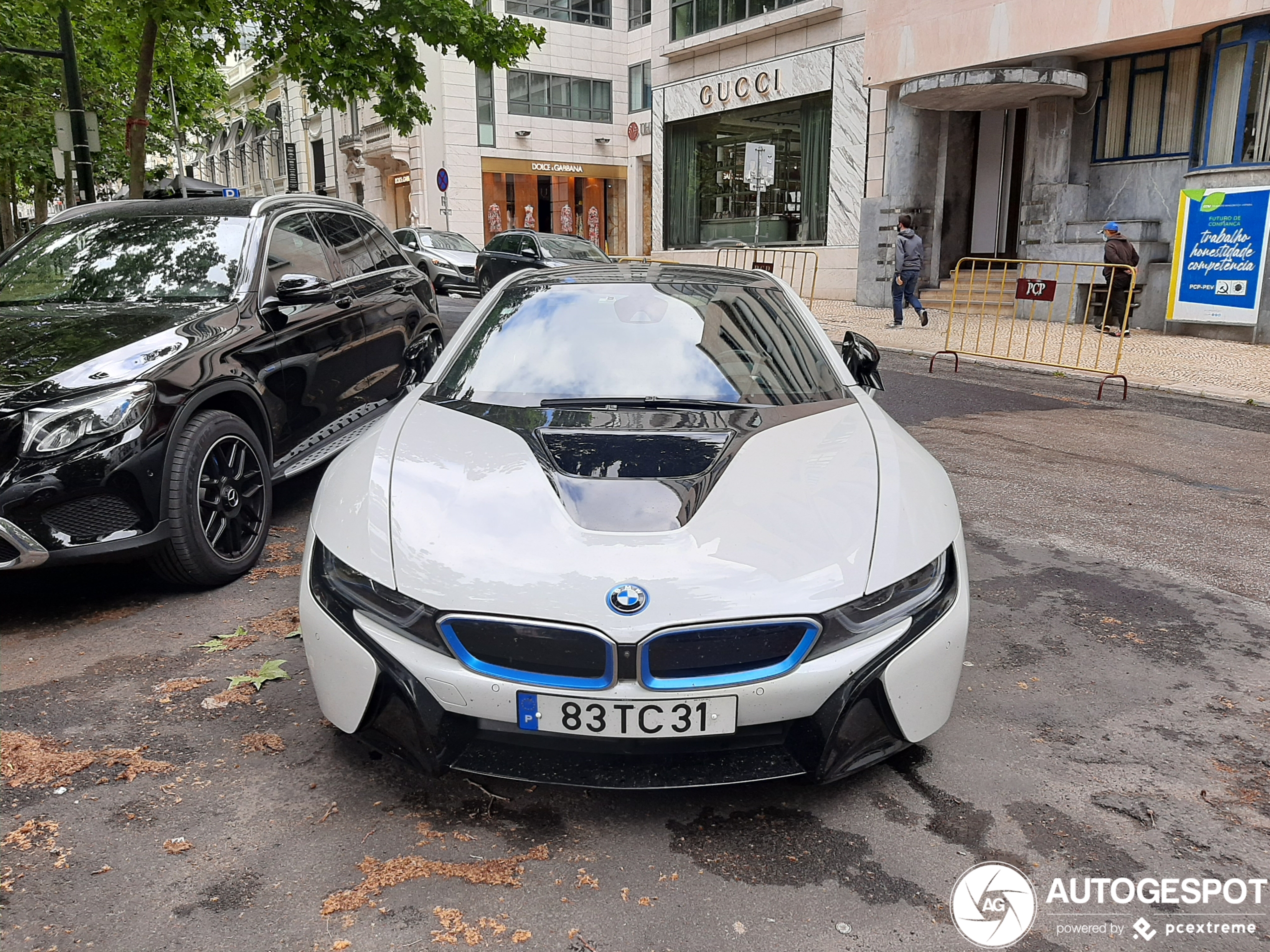 BMW i8