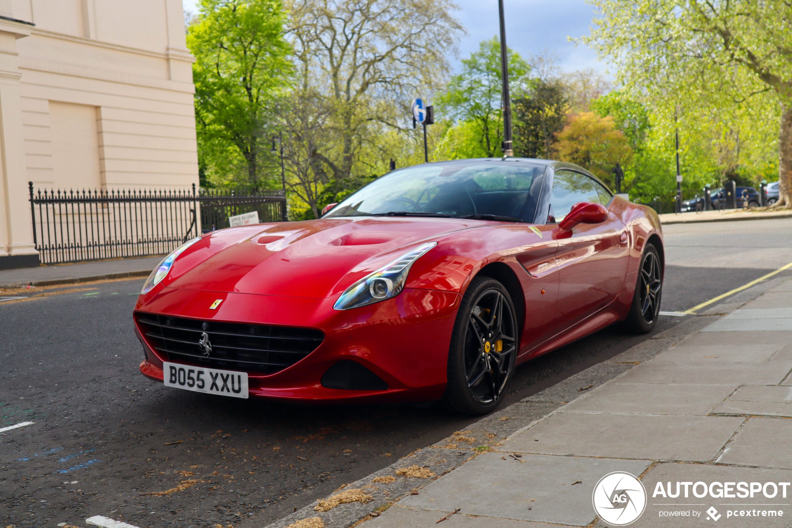 Ferrari California T