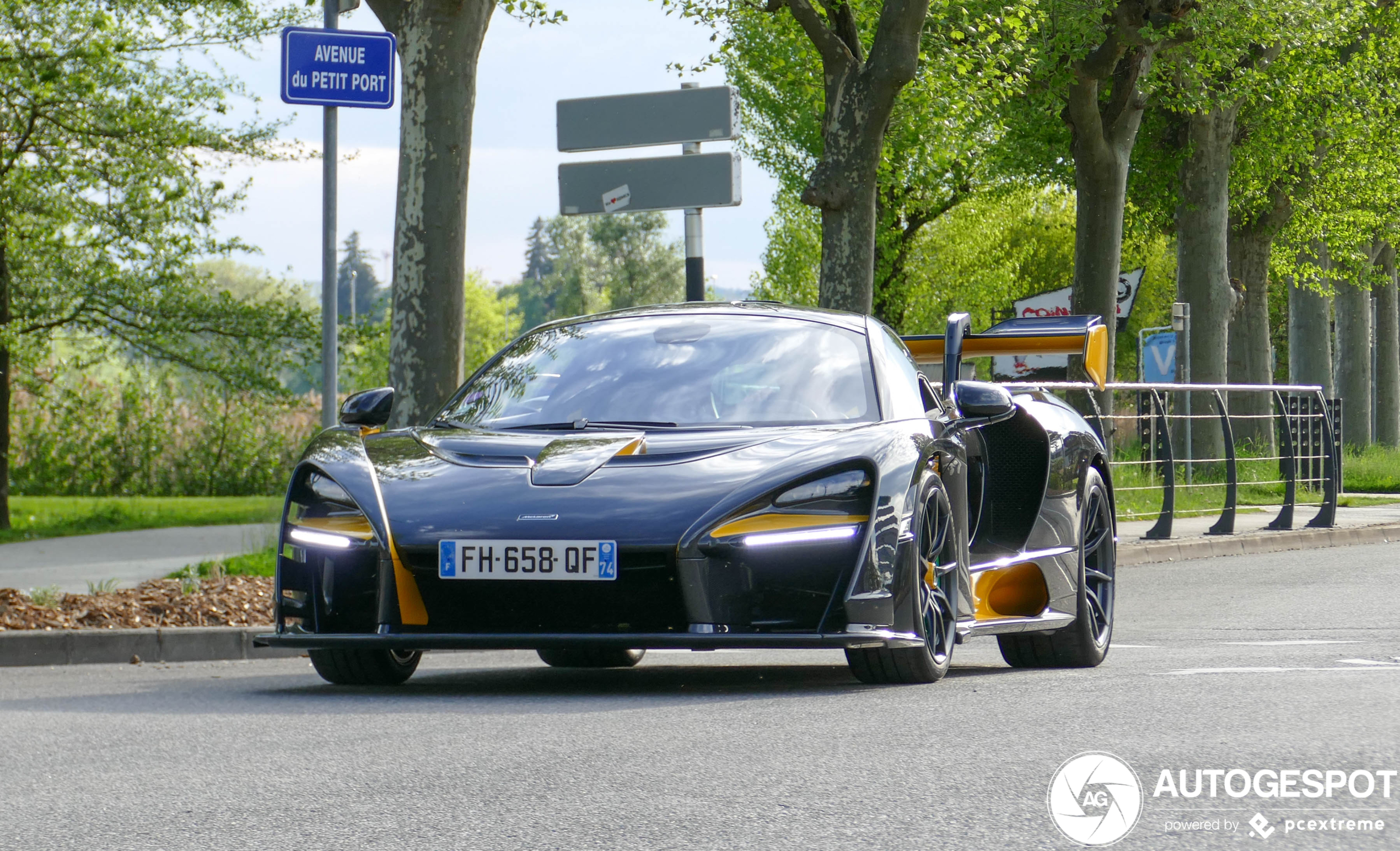 McLaren Senna