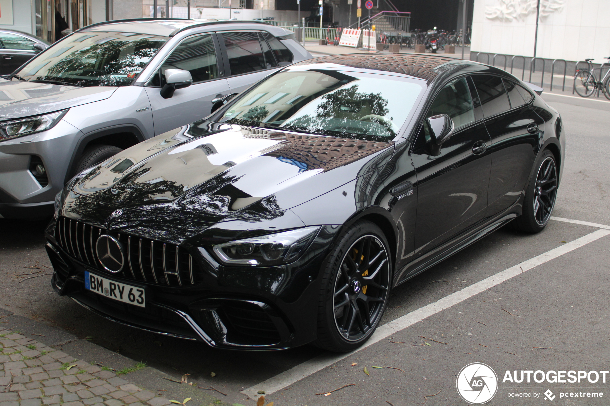 Mercedes-AMG GT 63 S X290