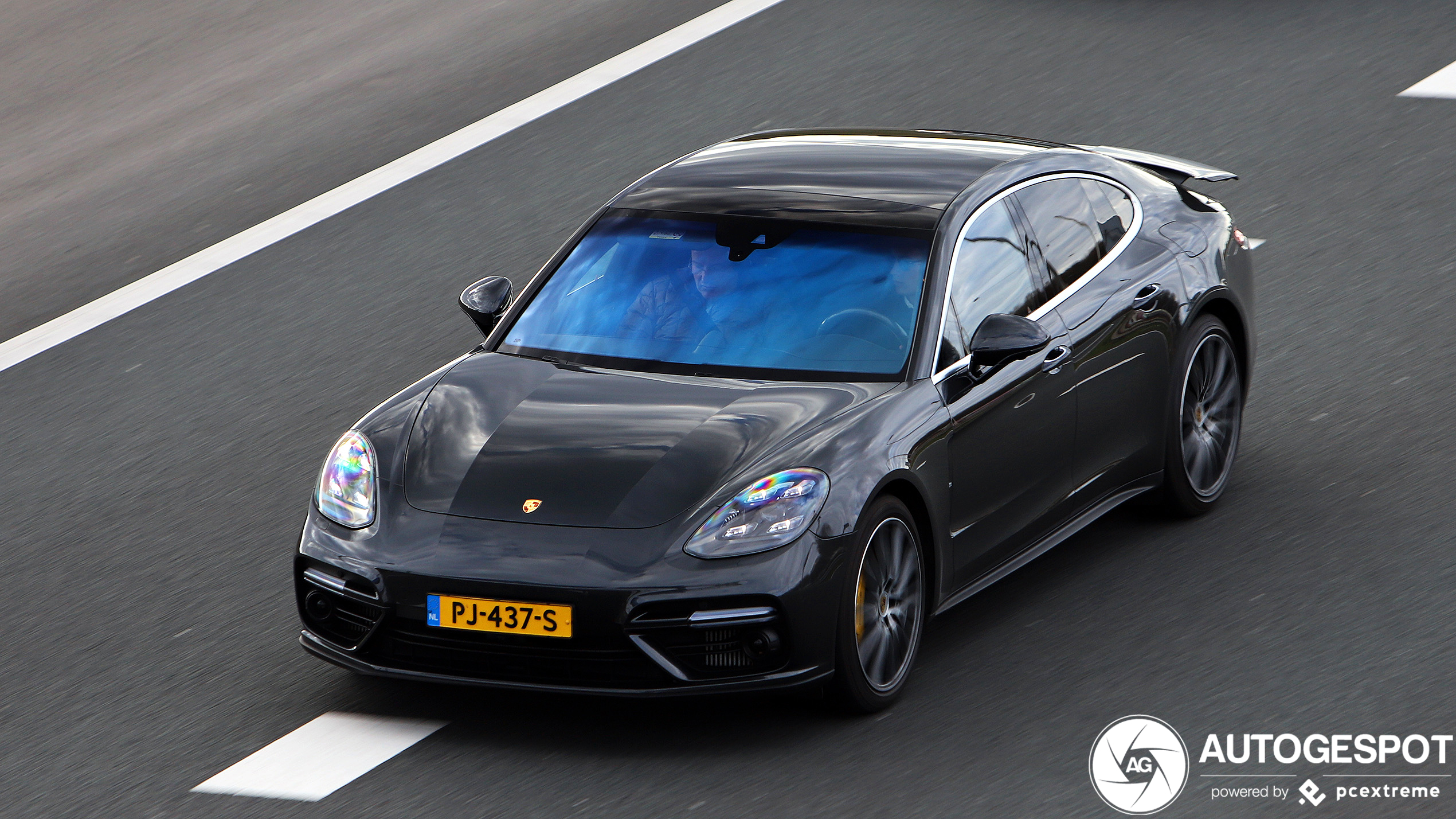 Porsche 971 Panamera Turbo S E-Hybrid