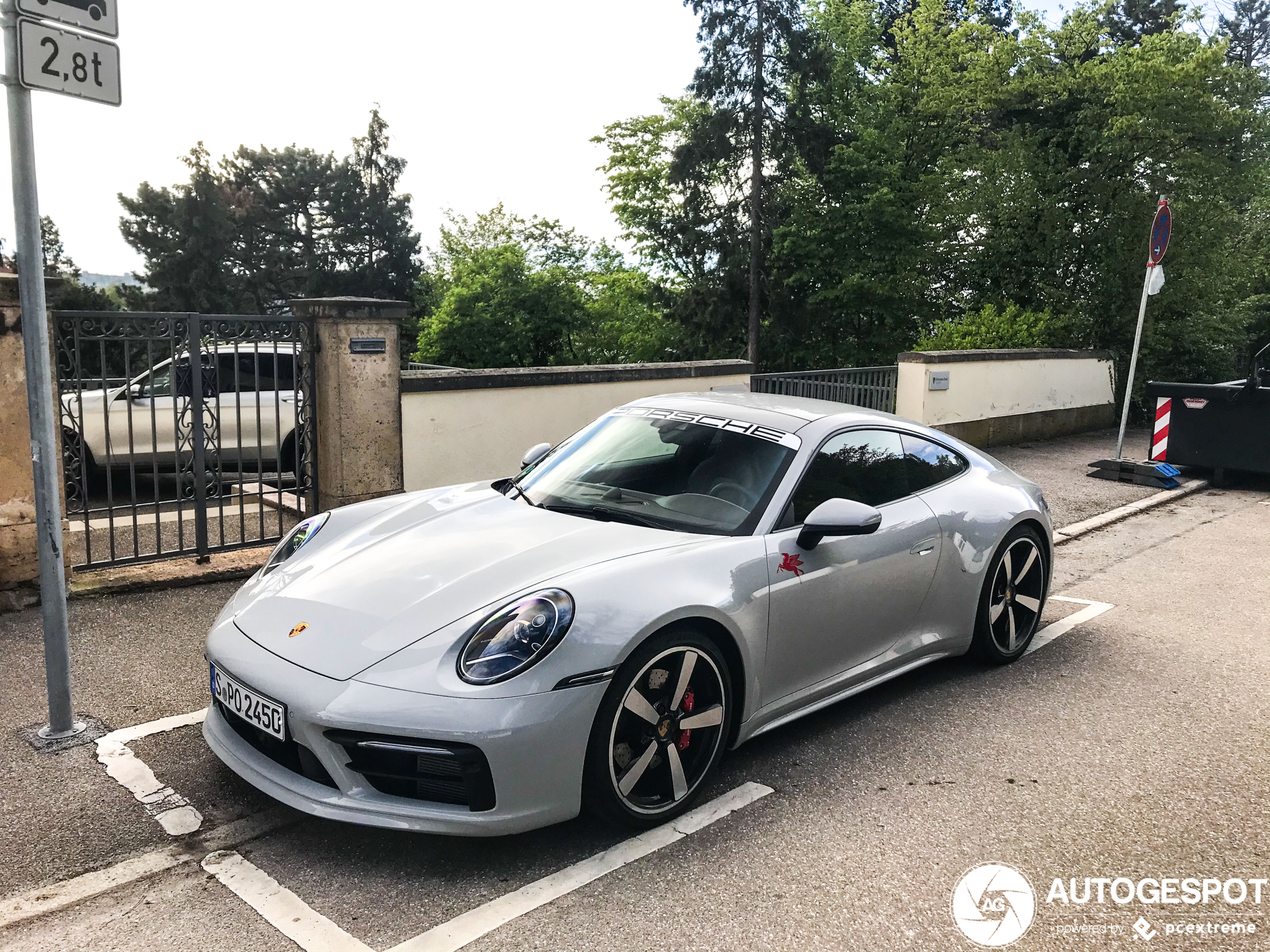 Porsche 992 Carrera S