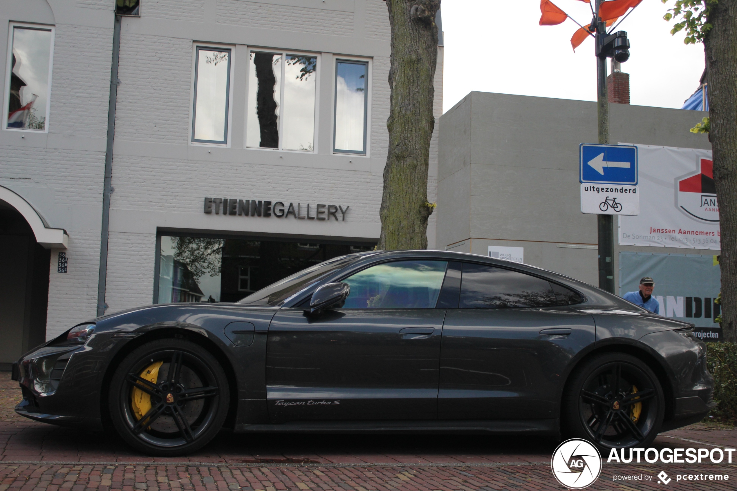 Porsche Taycan Turbo S