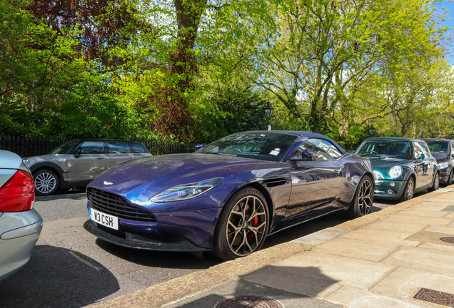 Aston Martin DB11 V8 Volante