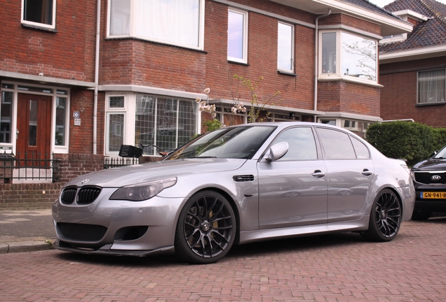 BMW M5 E60 2005