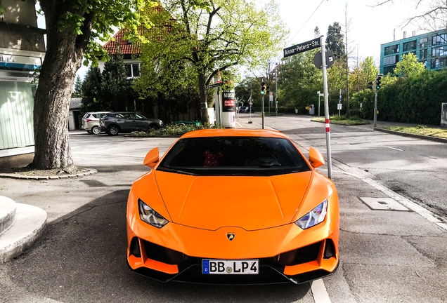 Lamborghini Huracán LP640-4 EVO