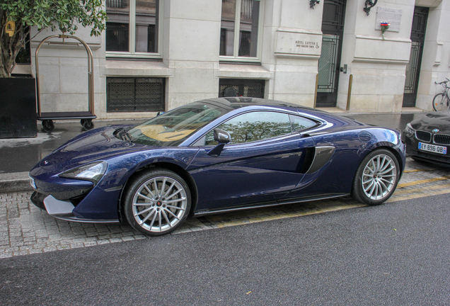 McLaren 570GT