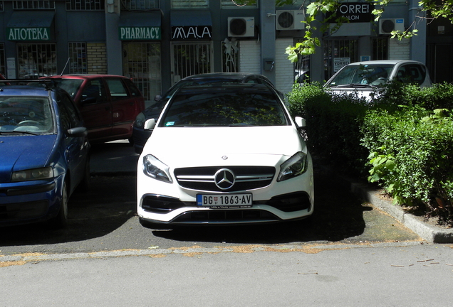 Mercedes-AMG A 45 W176 2015