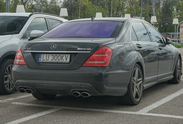 Mercedes-Benz S 63 AMG W221 2010