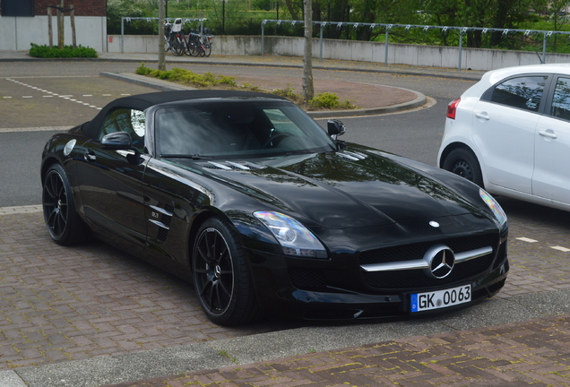 Mercedes-Benz SLS AMG Roadster