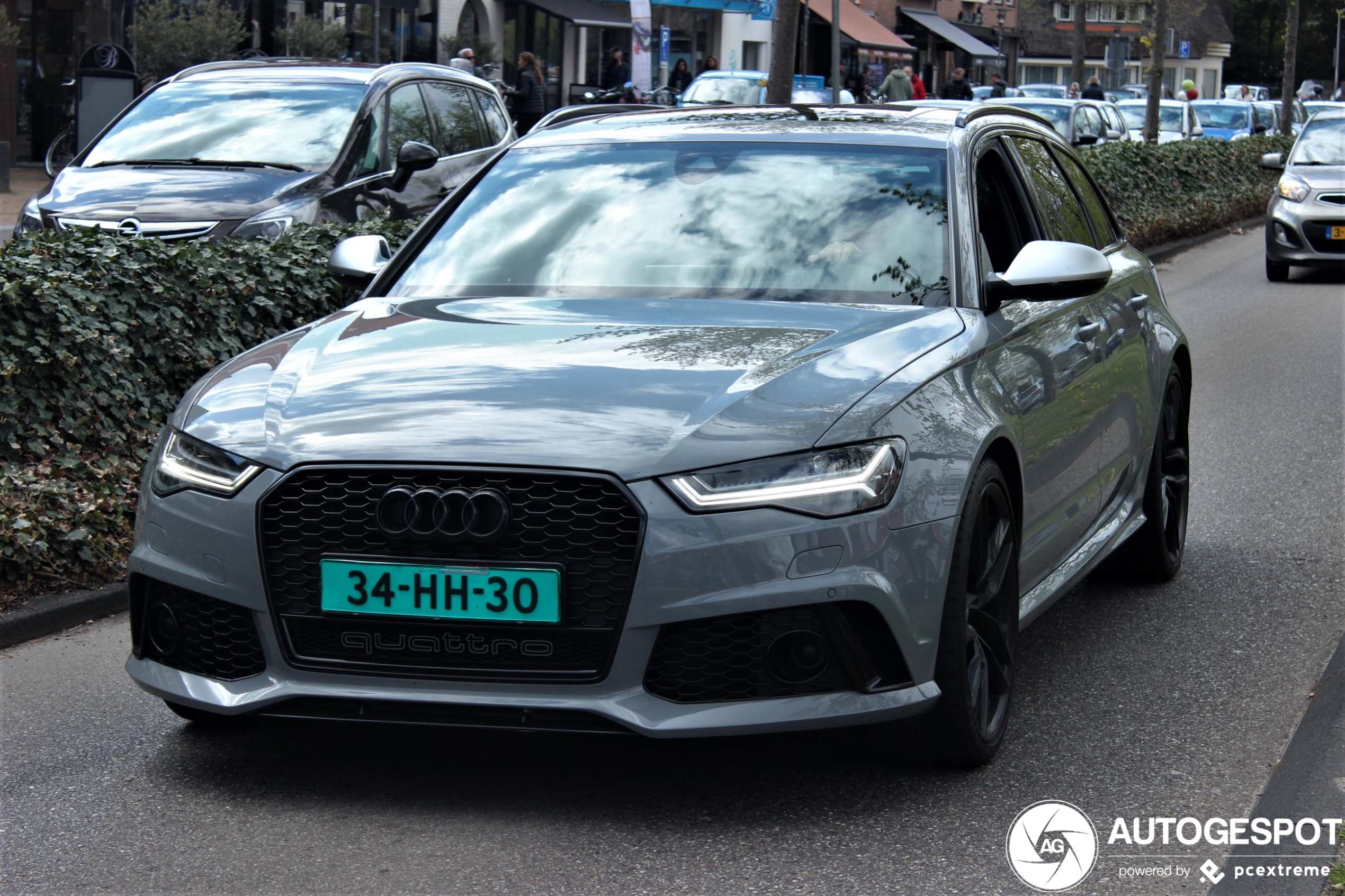 Audi RS6 Avant C7 2015