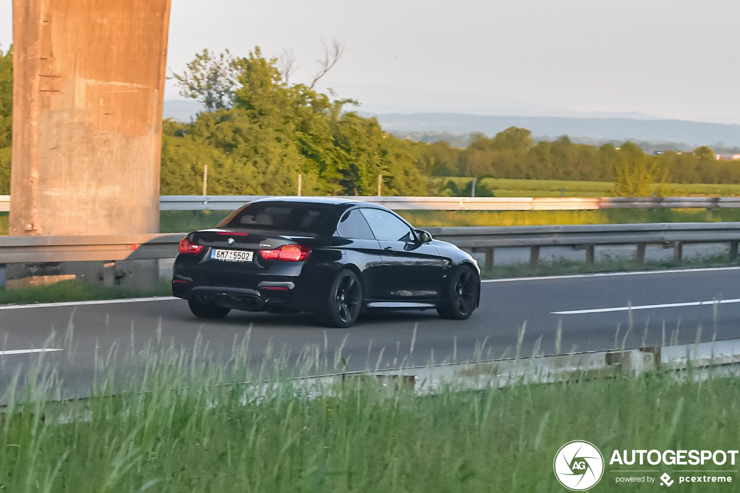 BMW M4 F83 Convertible