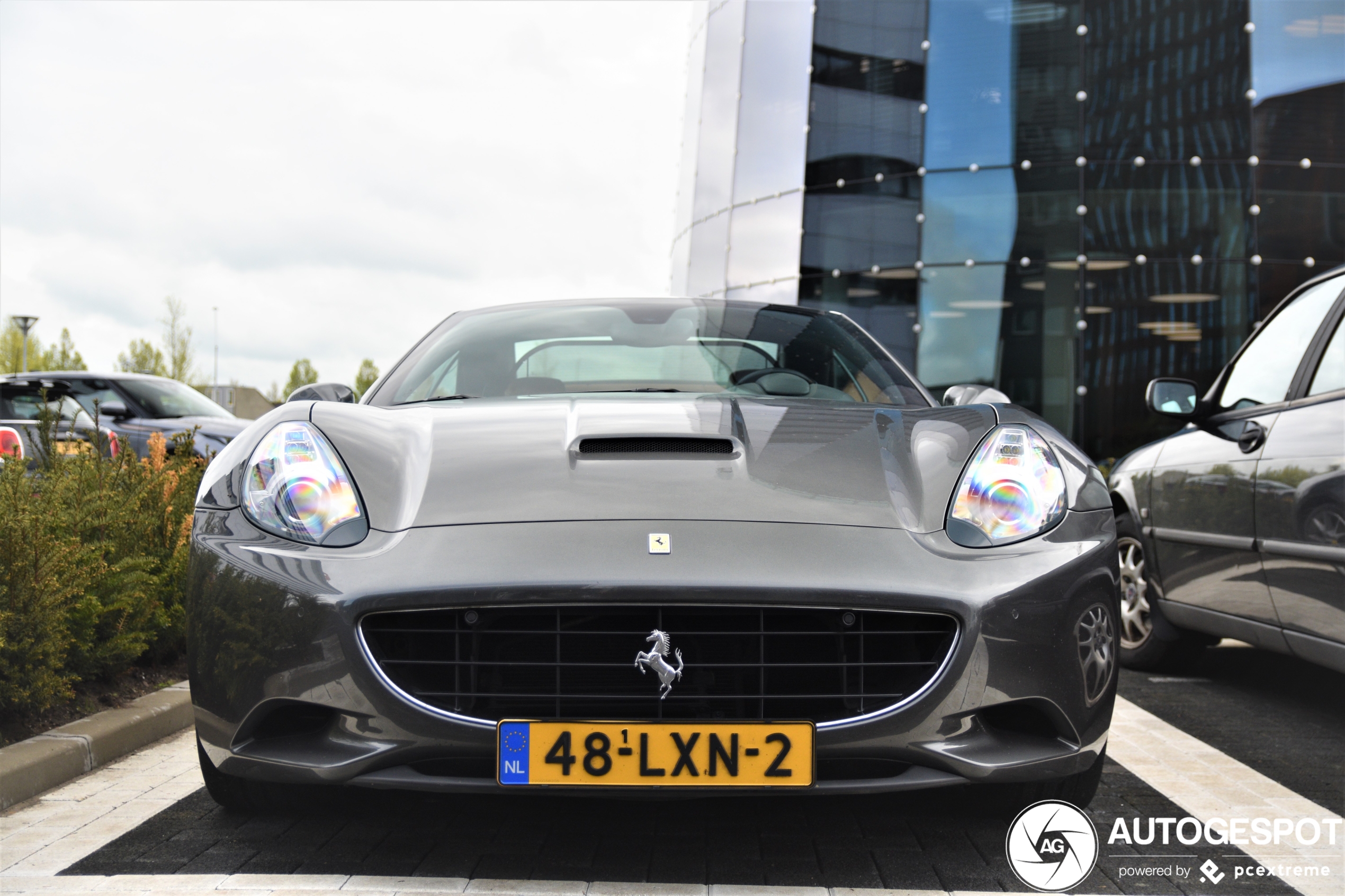 Ferrari California