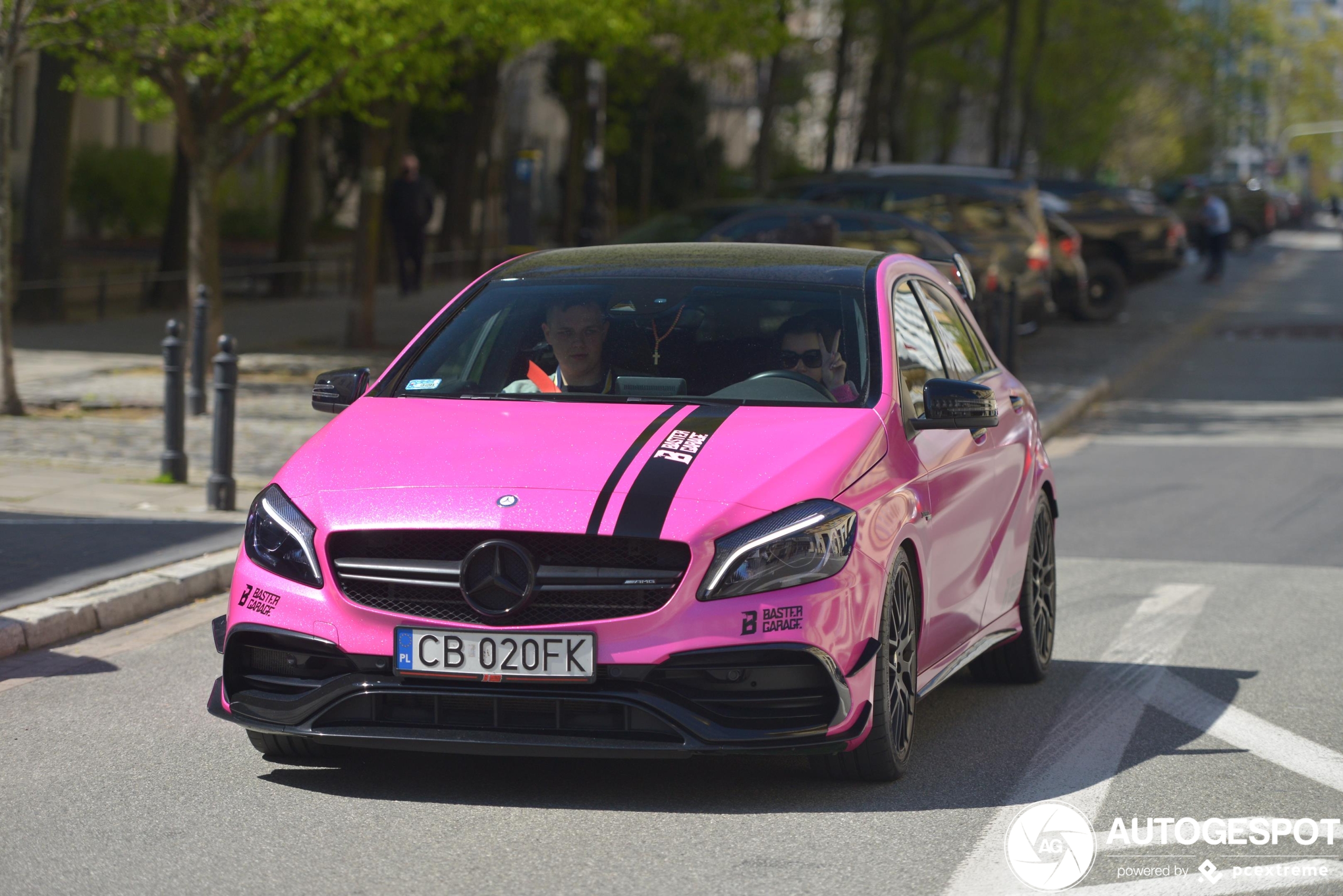 Mercedes-AMG A 45 W176 2015