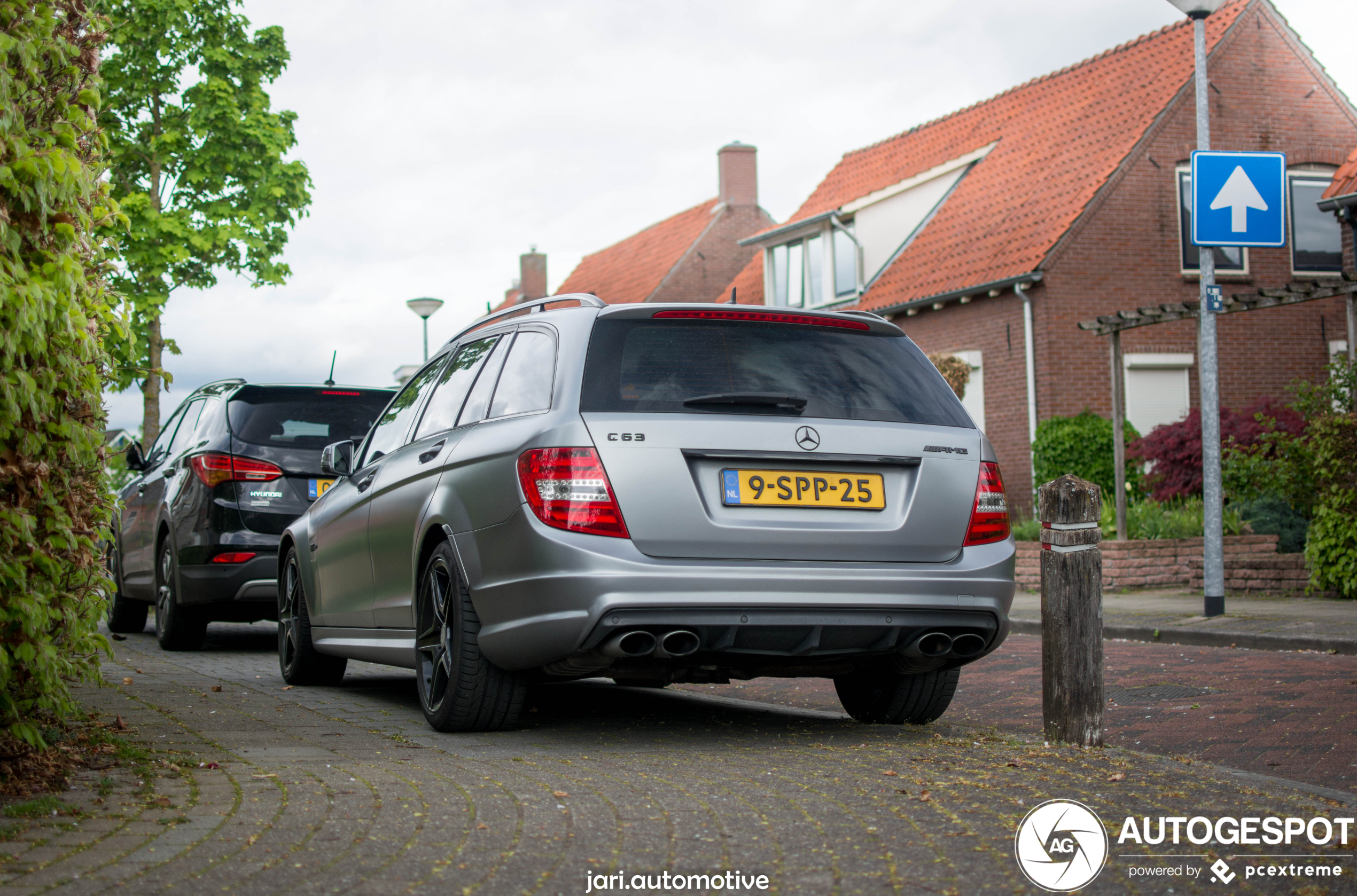 Mercedes-Benz C 63 AMG Estate