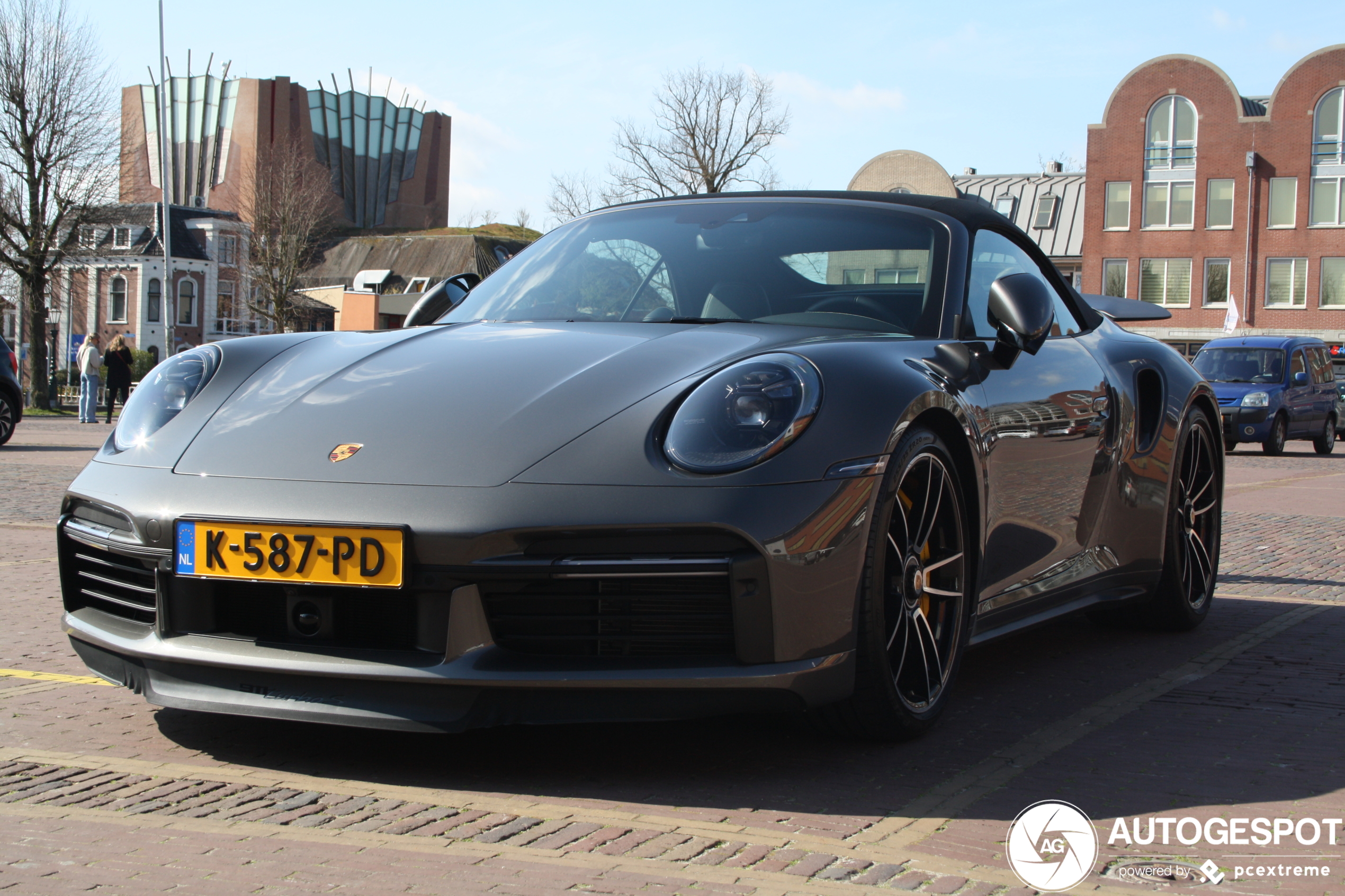 Porsche 992 Turbo S Cabriolet