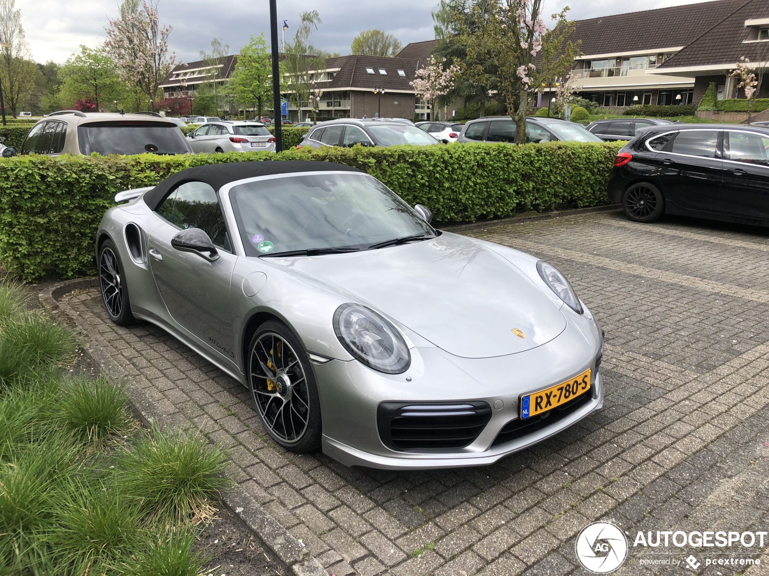 Porsche 991 Turbo S Cabriolet MkII