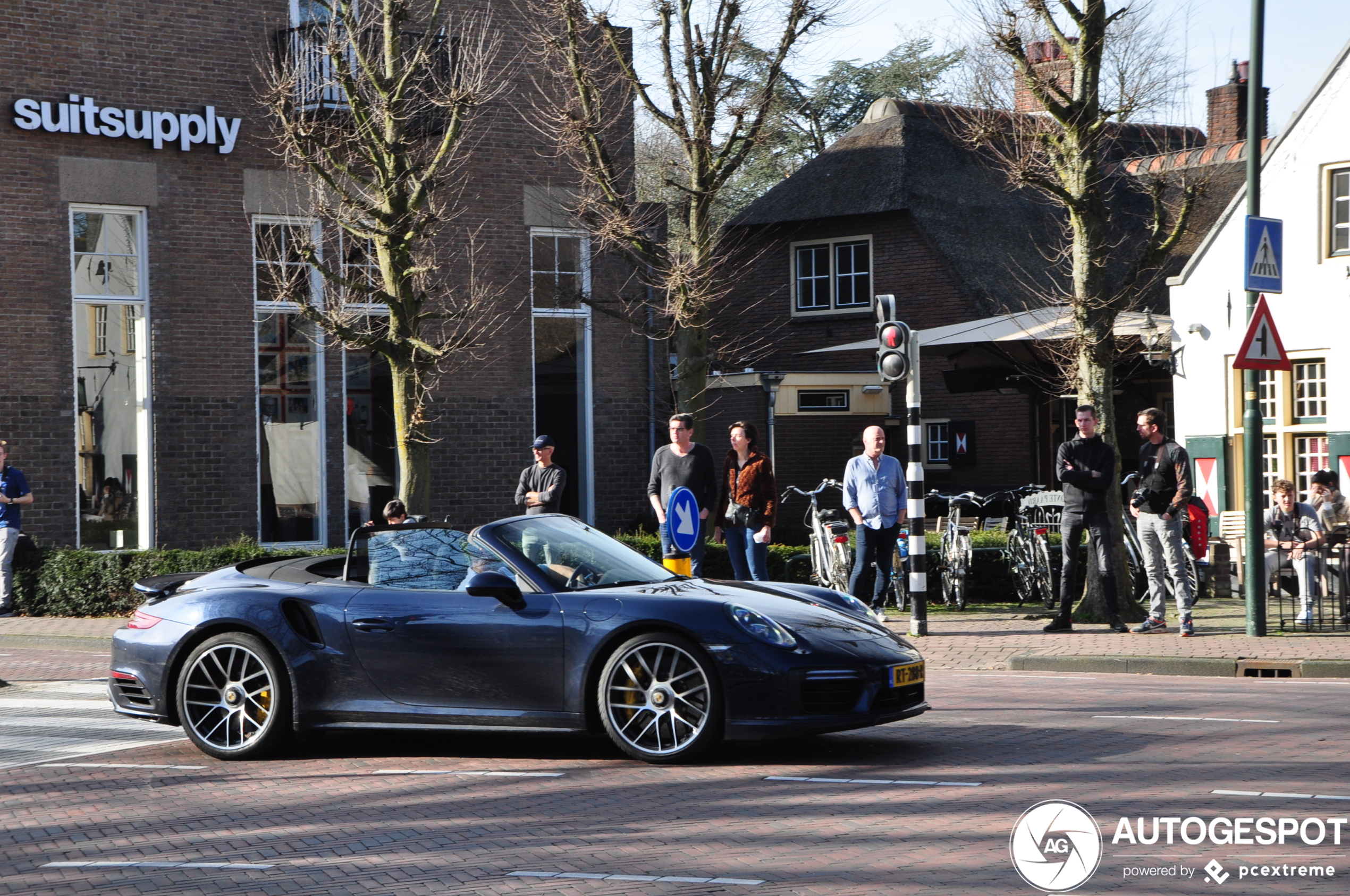 Porsche 991 Turbo S Cabriolet MkII