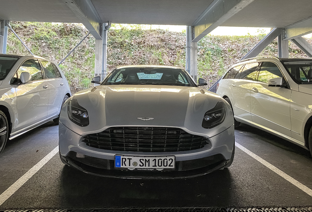 Aston Martin DB11 V8