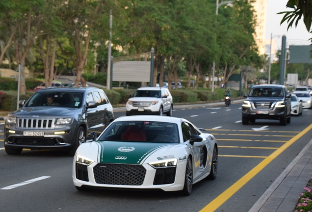 Audi R8 V10 Plus 2015