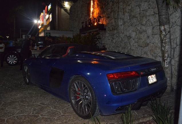 Audi R8 V10 Spyder 2016