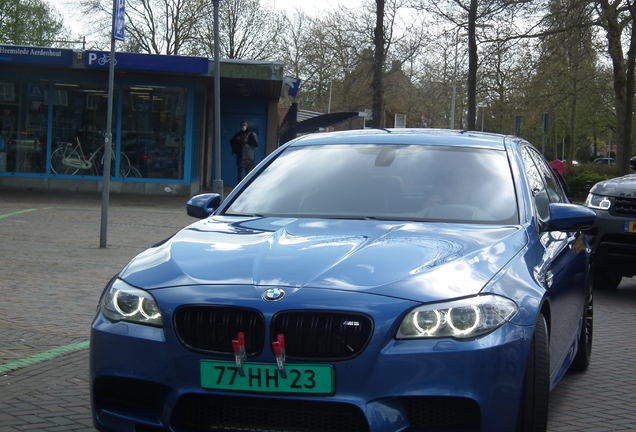 BMW M5 F10 2011