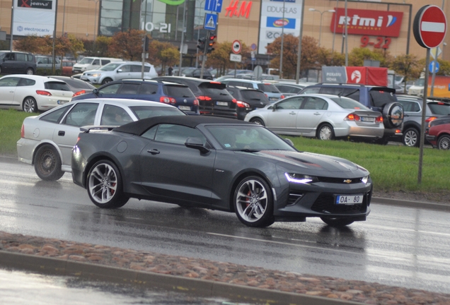 Chevrolet Camaro SS Convertible 2016 50th Anniversary