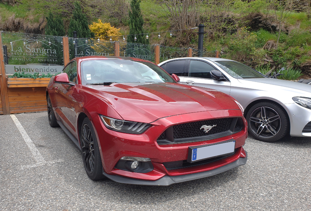 Ford Mustang GT 2015