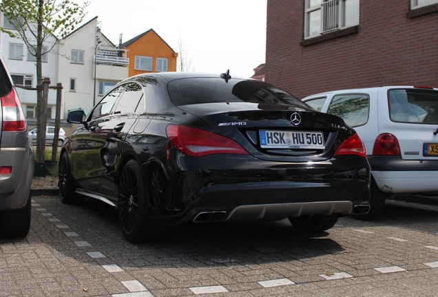 Mercedes-AMG CLA 45 C117