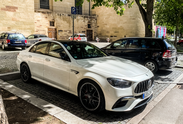 Mercedes-AMG E 63 S W213 2021