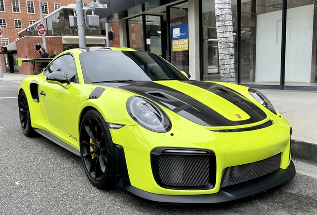 Porsche 991 GT2 RS Weissach Package