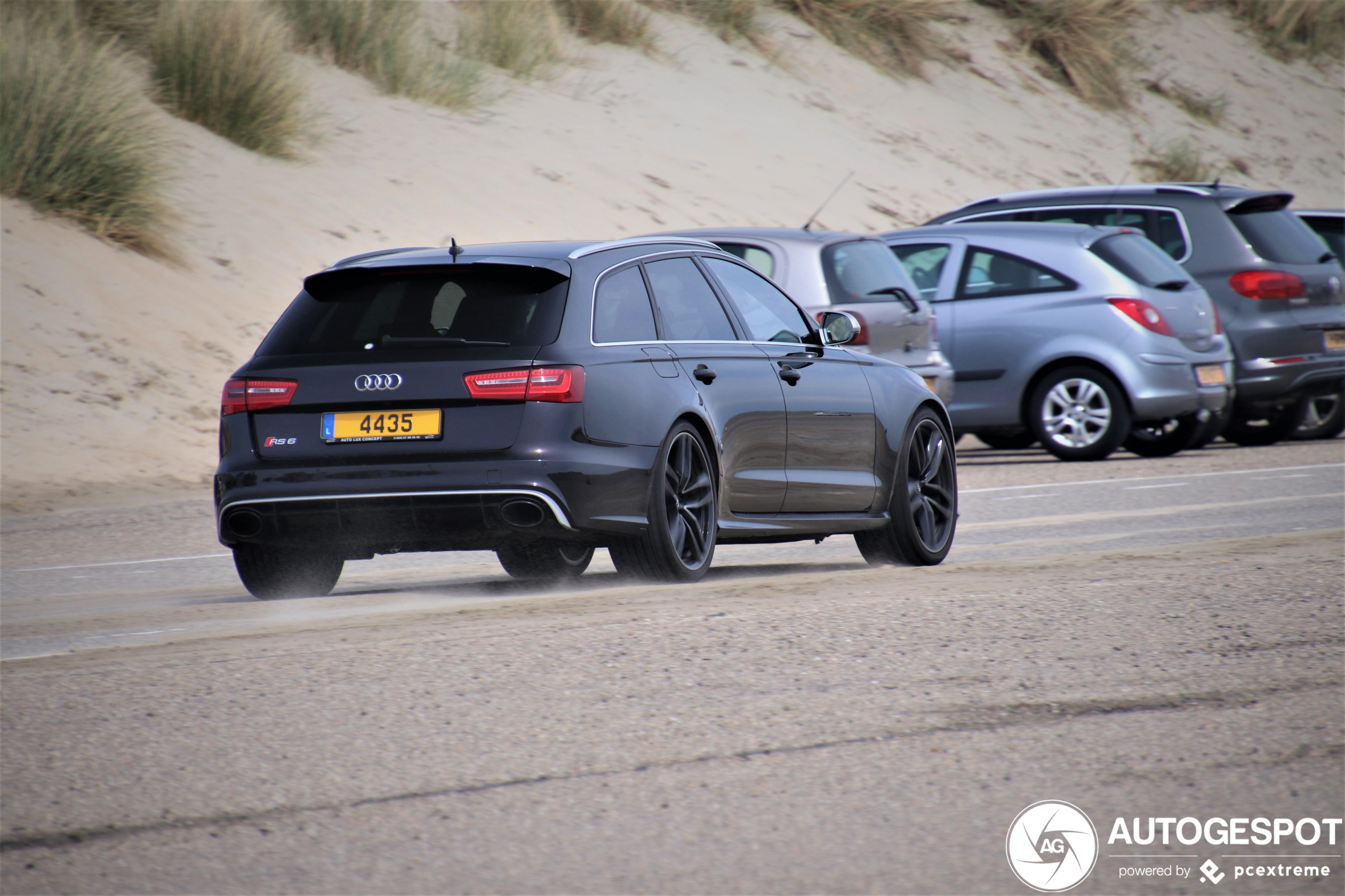 Audi RS6 Avant C7