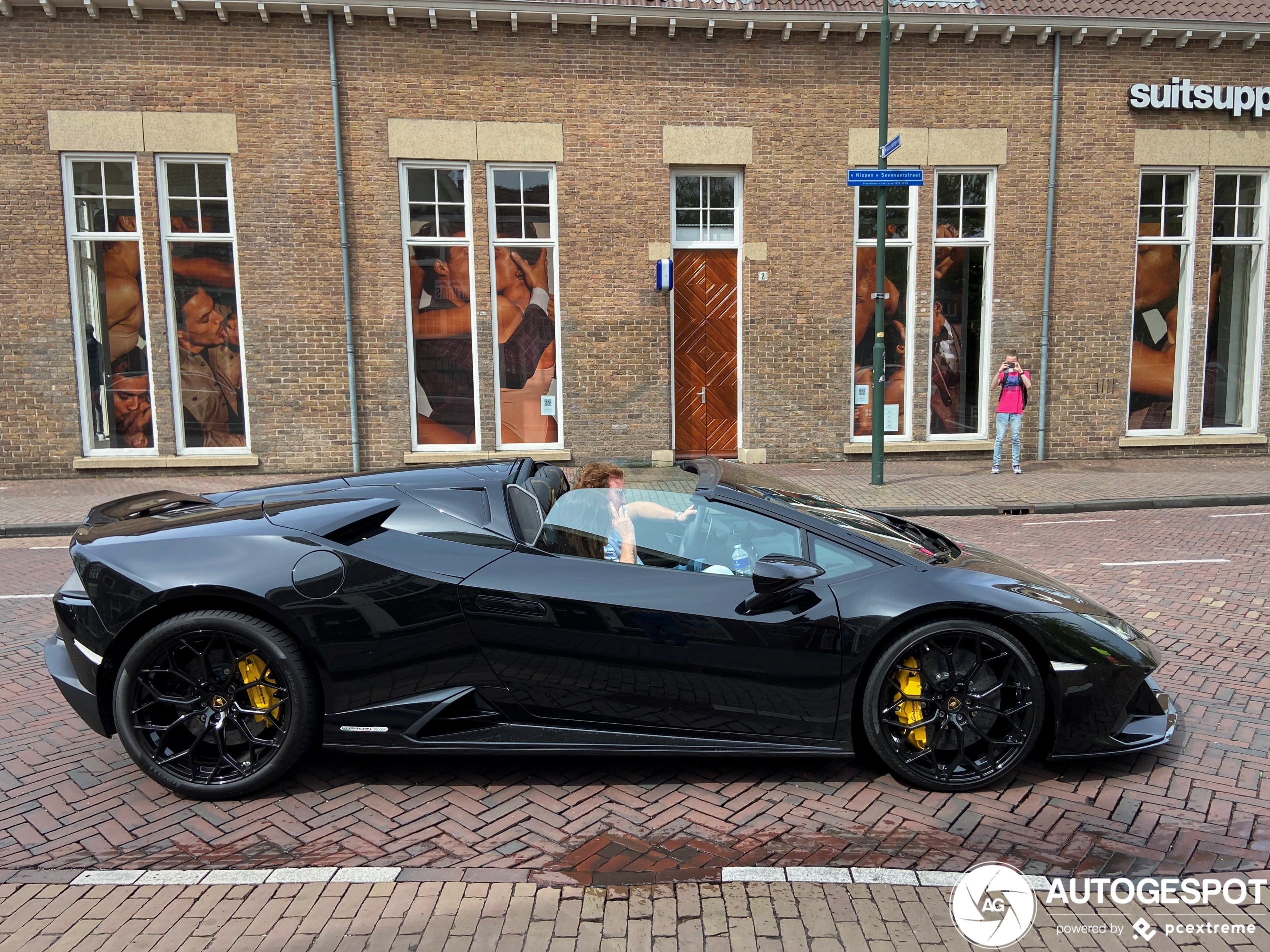 Lamborghini Huracán LP640-4 EVO Spyder