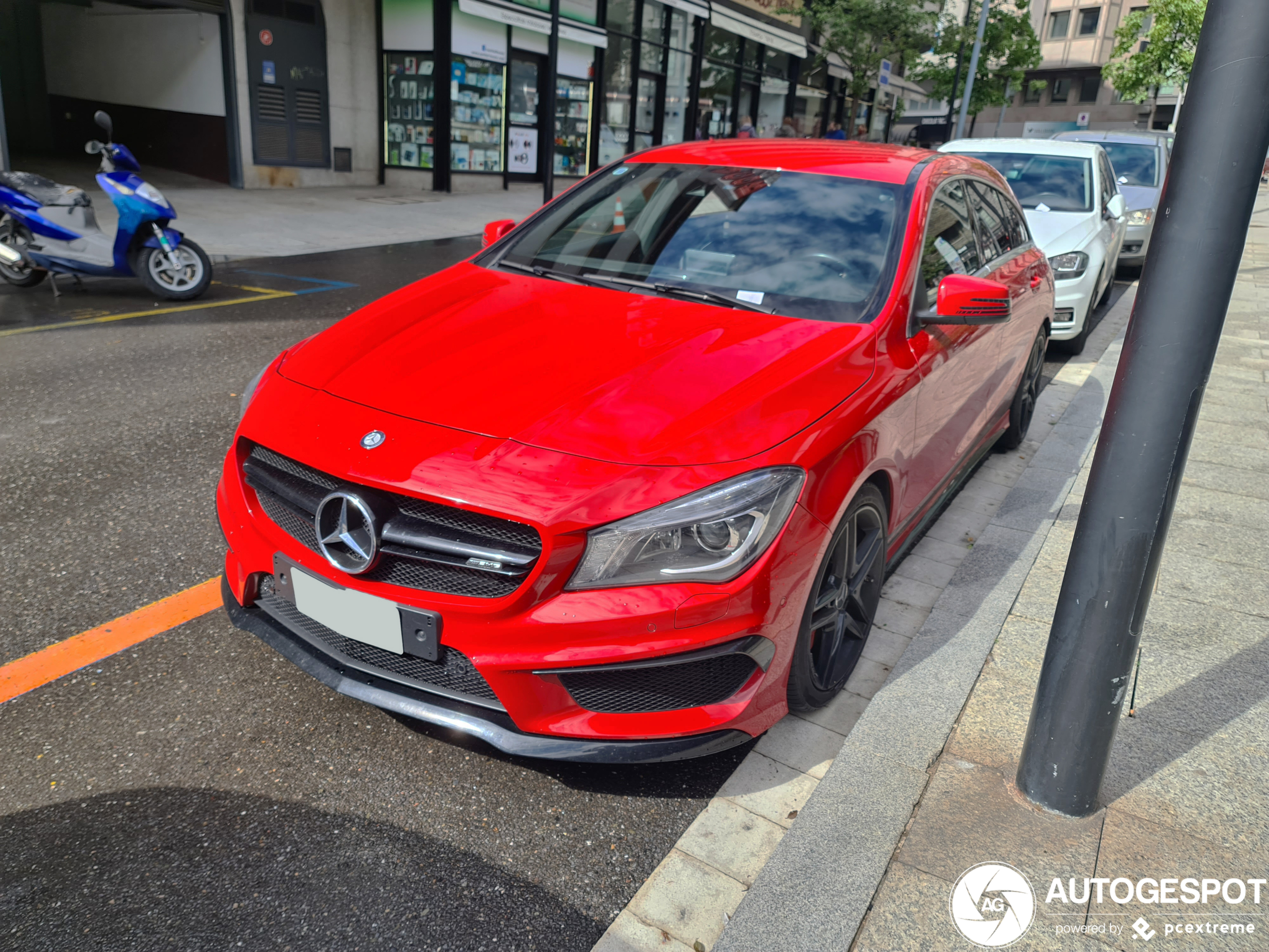 Mercedes-AMG CLA 45 Shooting Brake X117