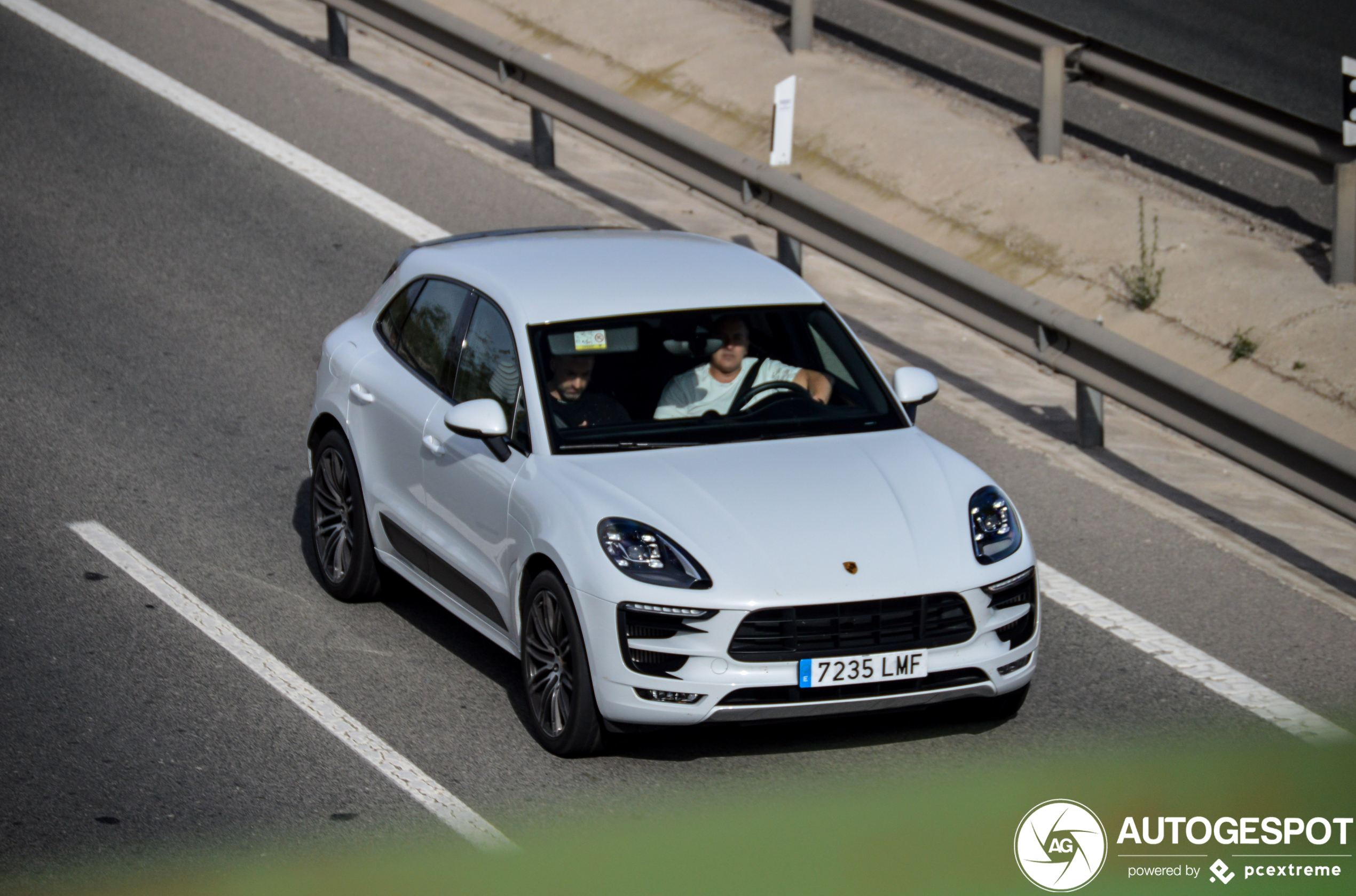 Porsche 95B Macan GTS