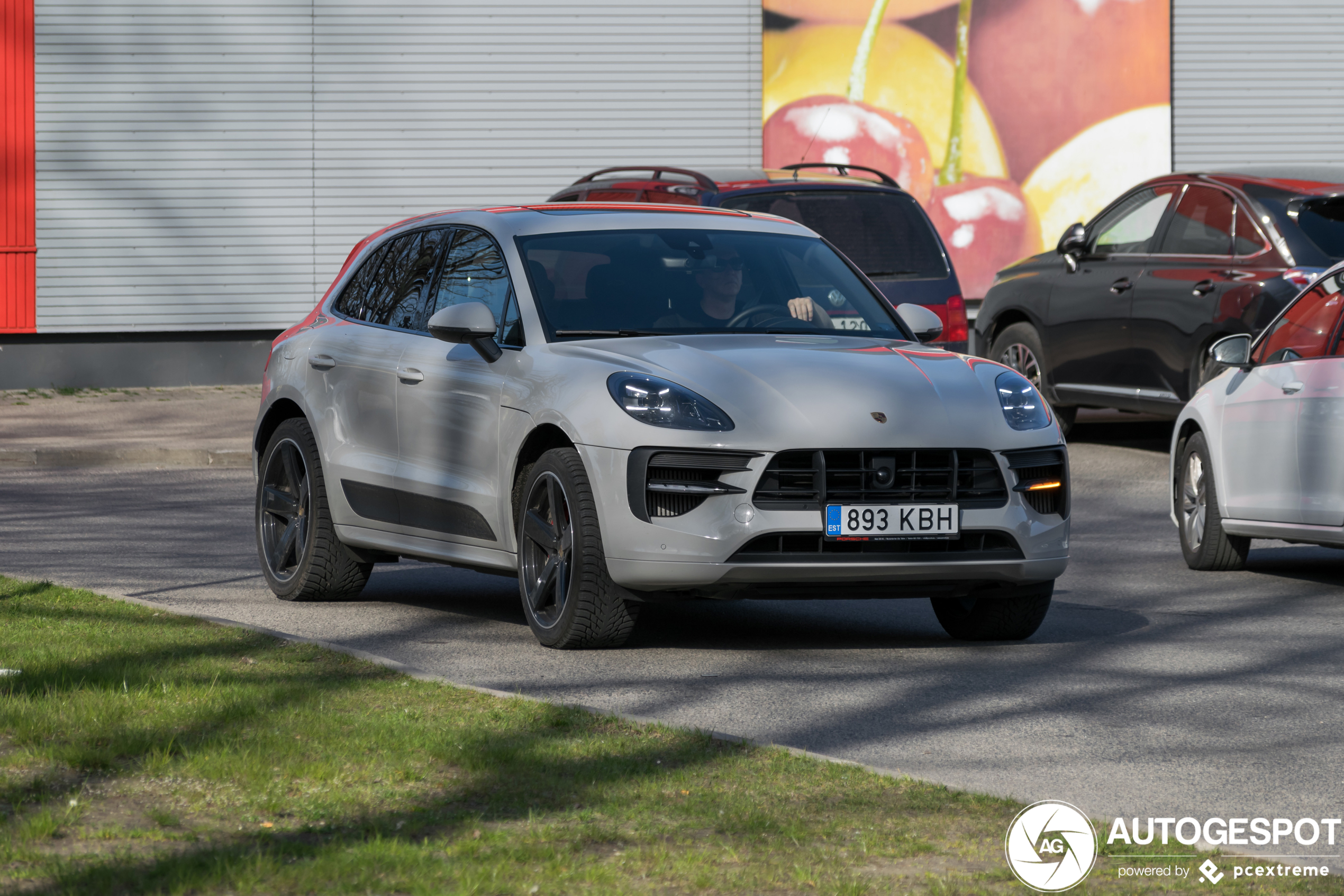 Porsche 95B Macan GTS MkII