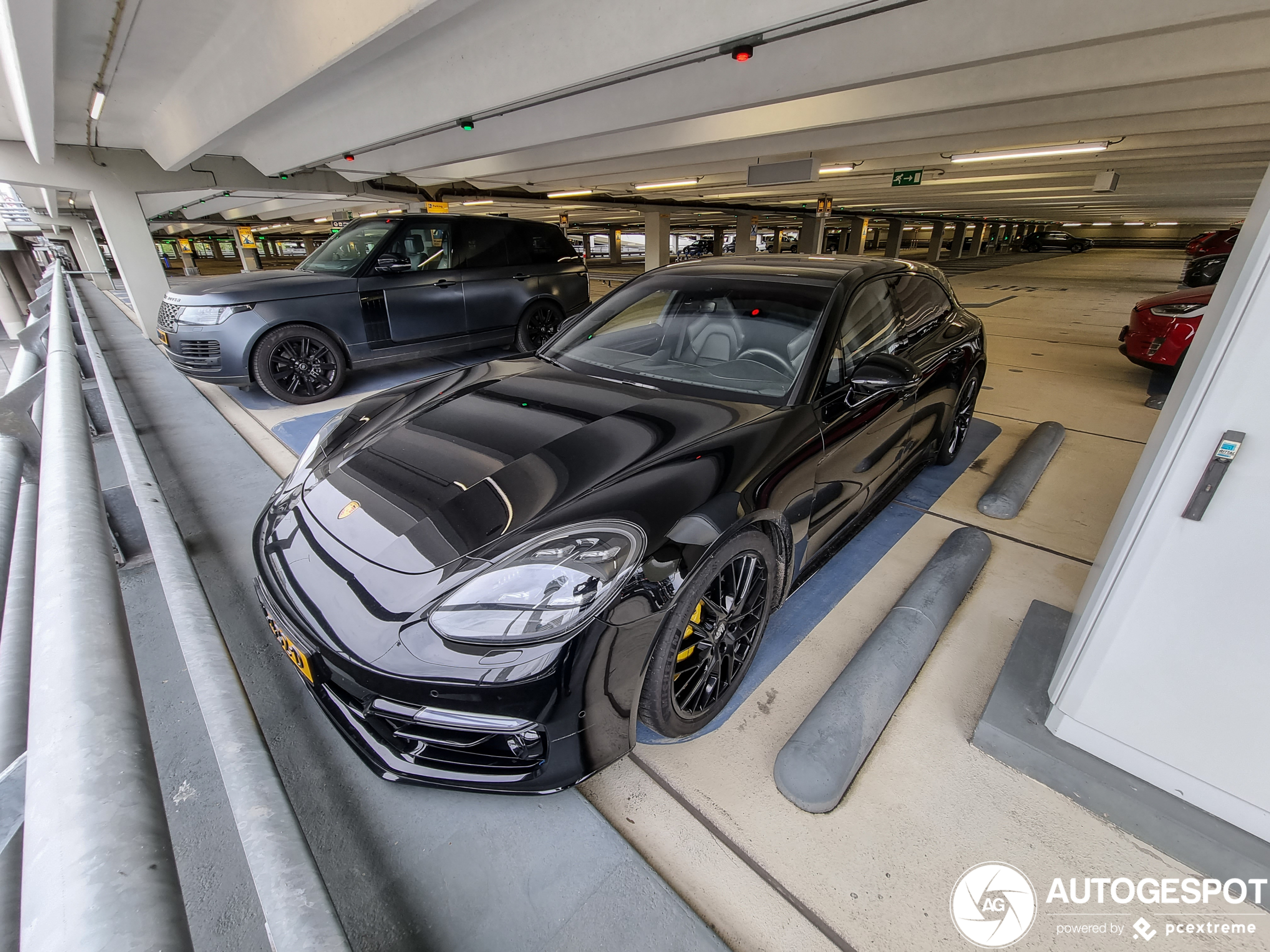 Porsche 971 Panamera Turbo S E-Hybrid Sport Turismo