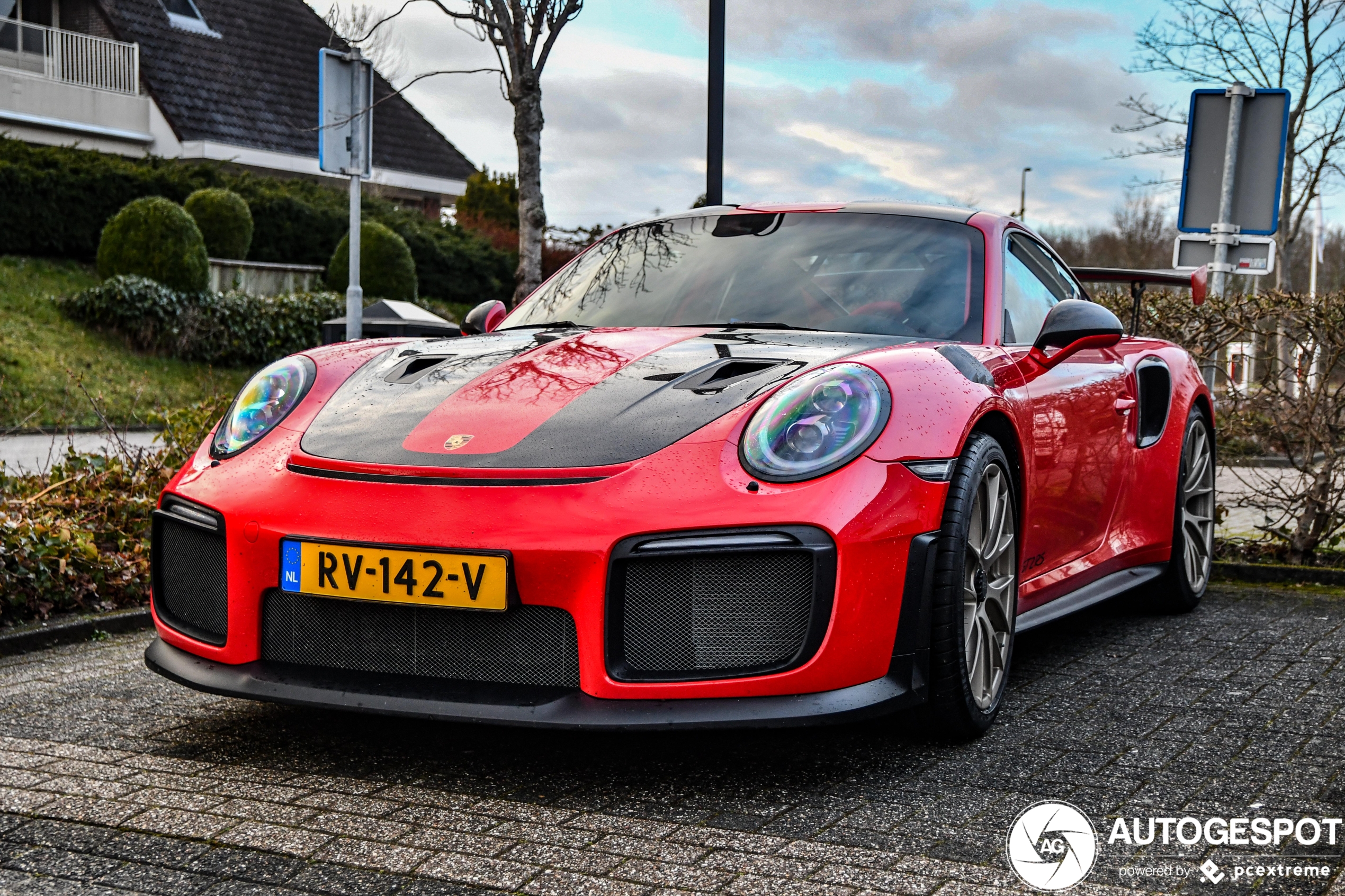 Porsche 991 GT2 RS Weissach Package