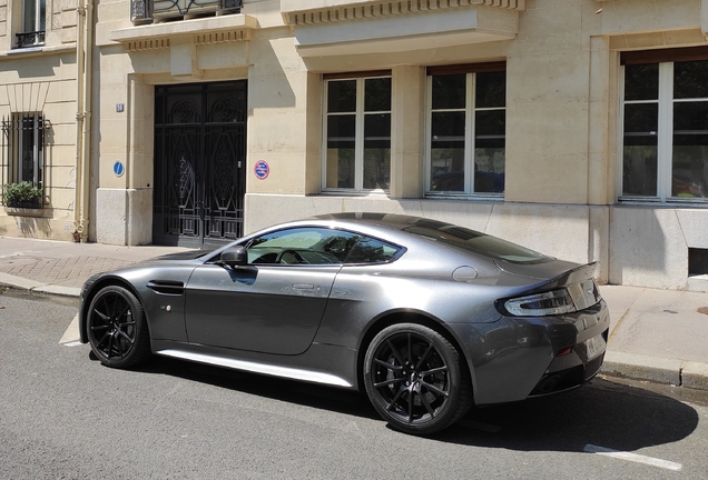 Aston Martin V12 Vantage S