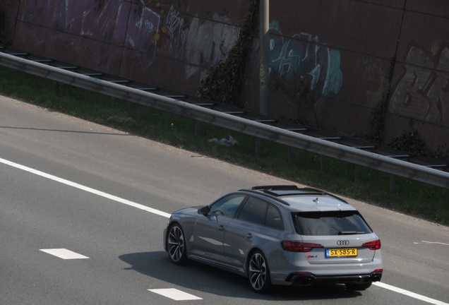 Audi RS4 Avant B9