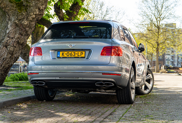 Bentley Bentayga V8