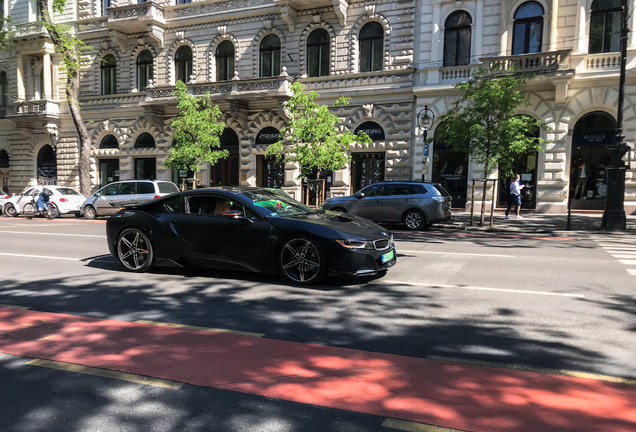 BMW AC Schnitzer i8 Protonic Frozen Black Edition