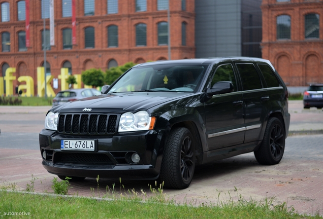 Jeep Grand Cherokee SRT-8 2005