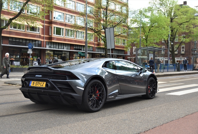 Lamborghini Huracán LP640-4 EVO