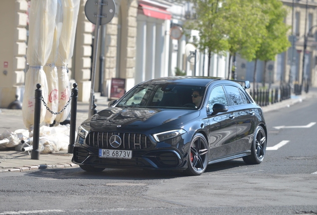 Mercedes-AMG A 45 S W177