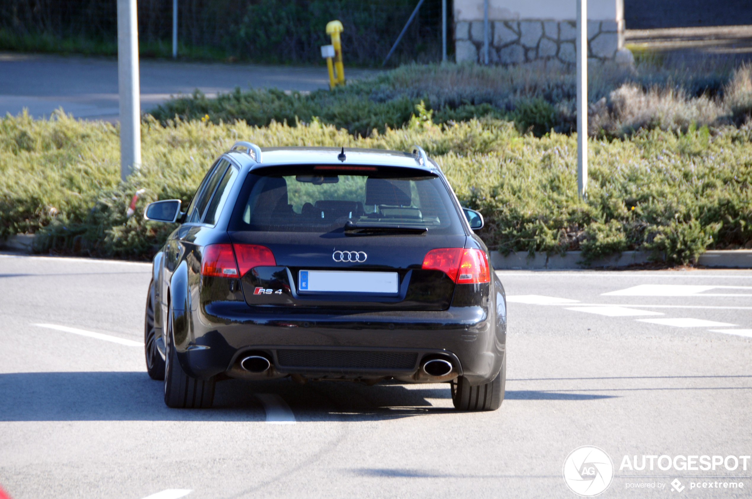 Audi RS4 Avant B7