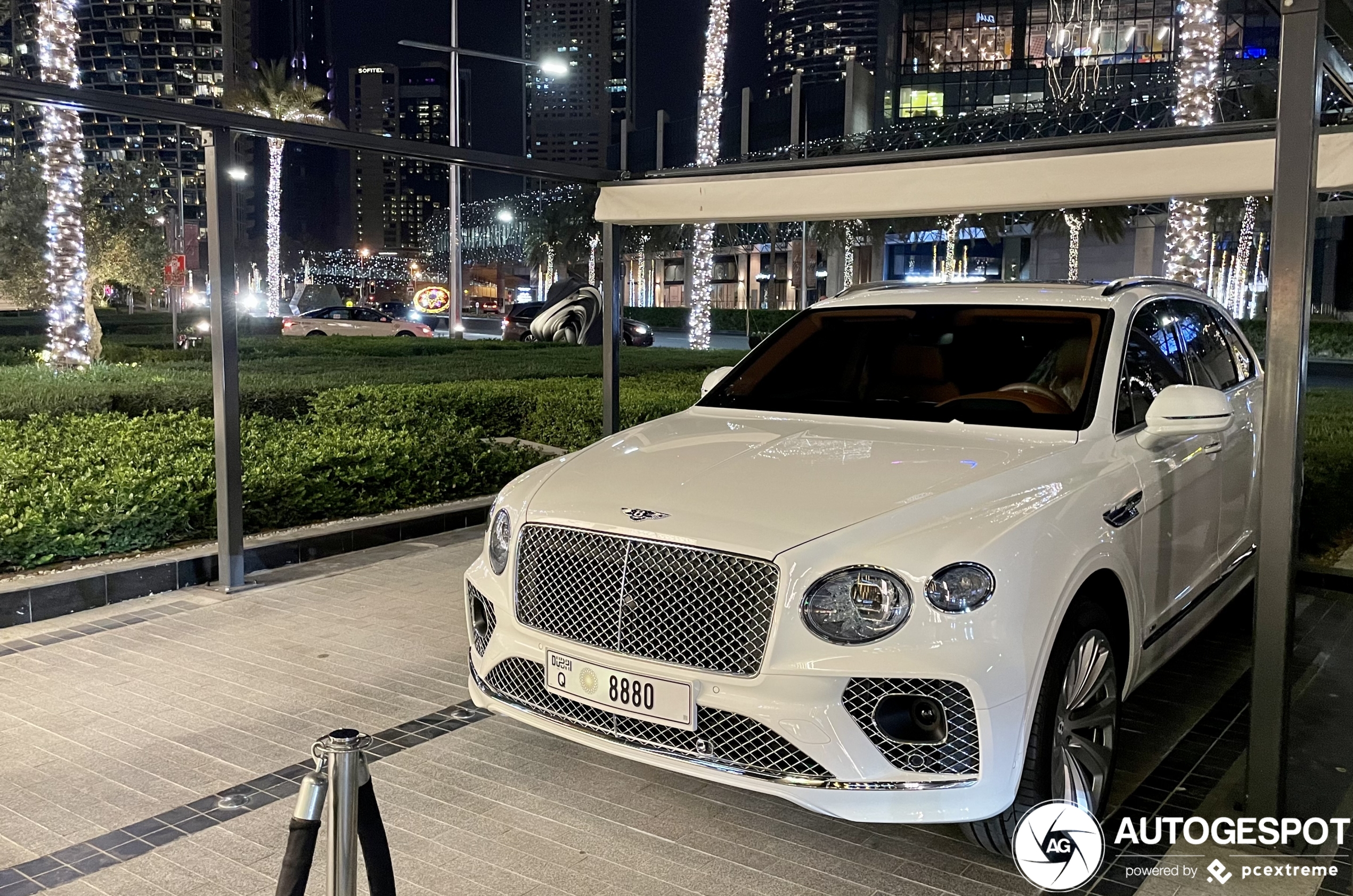 Bentley Bentayga V8 2021