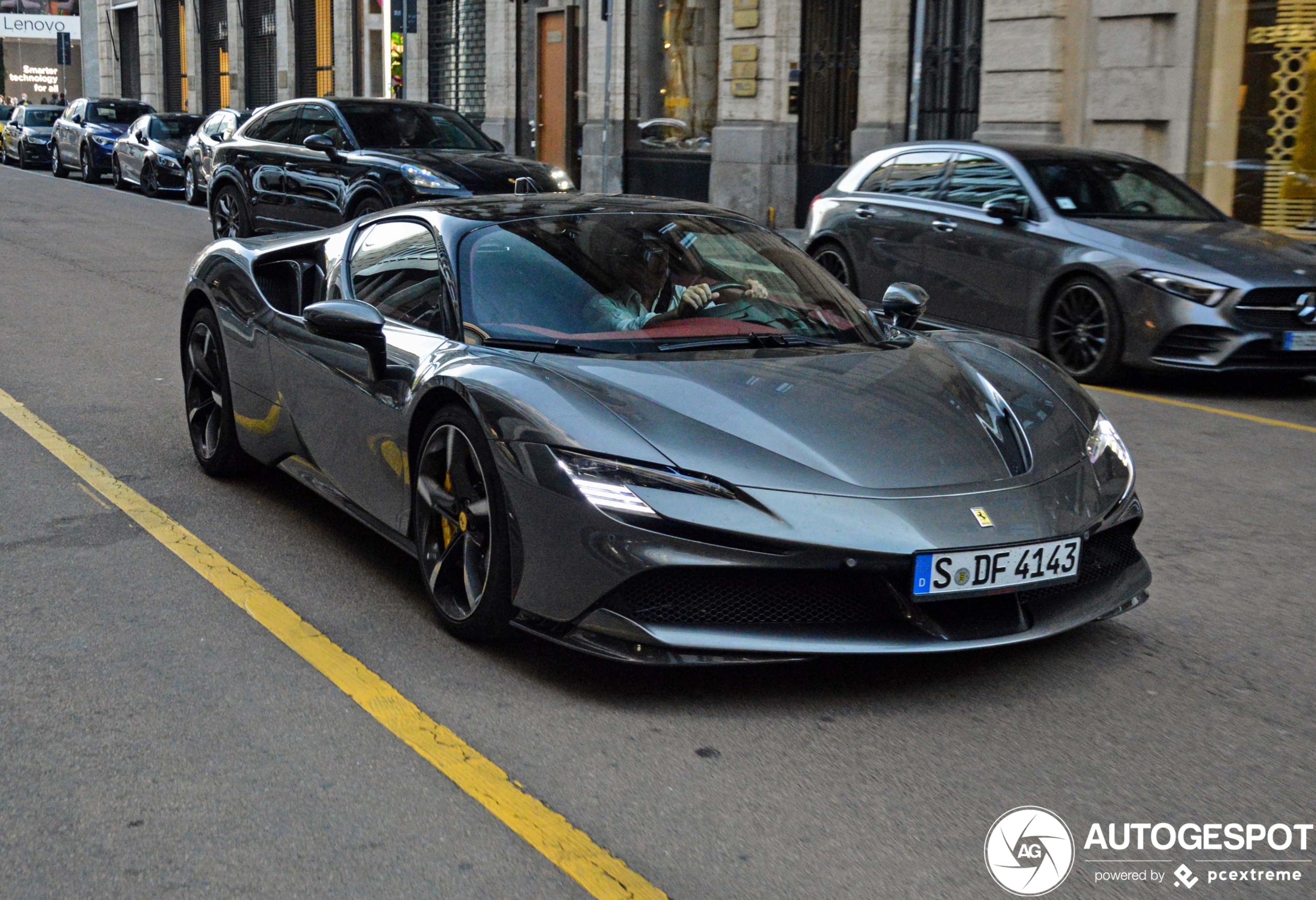 Ferrari SF90 Stradale