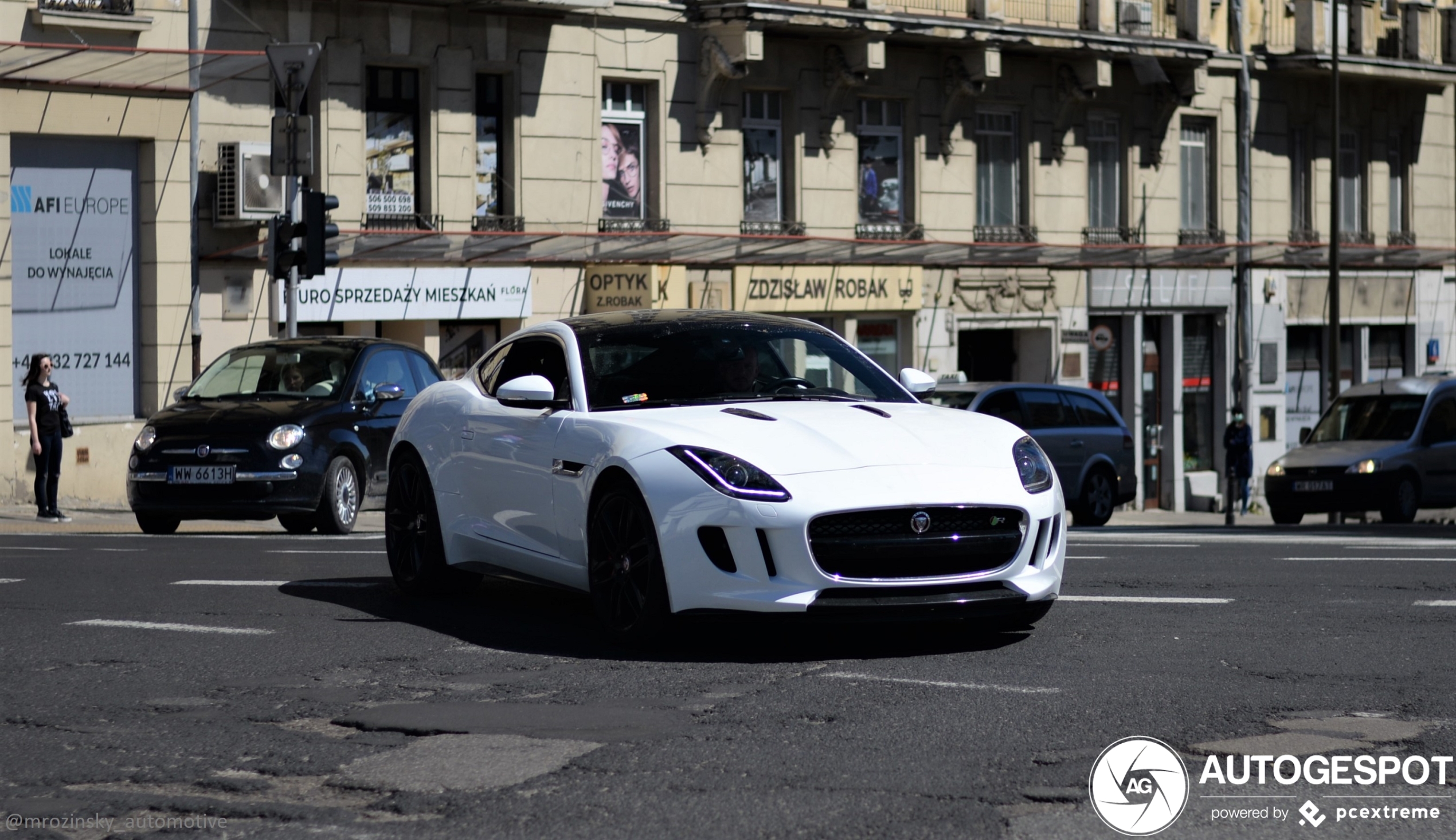 Jaguar F-TYPE R Coupé