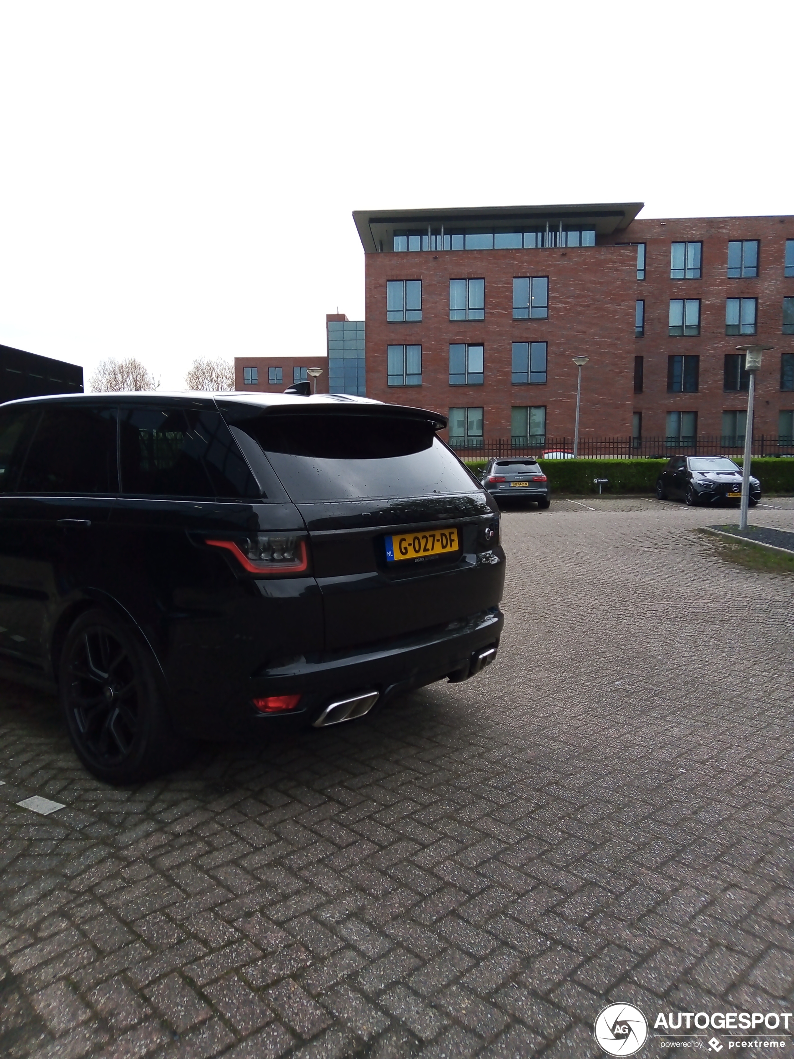 Land Rover Range Rover Sport SVR 2018 Carbon Edition